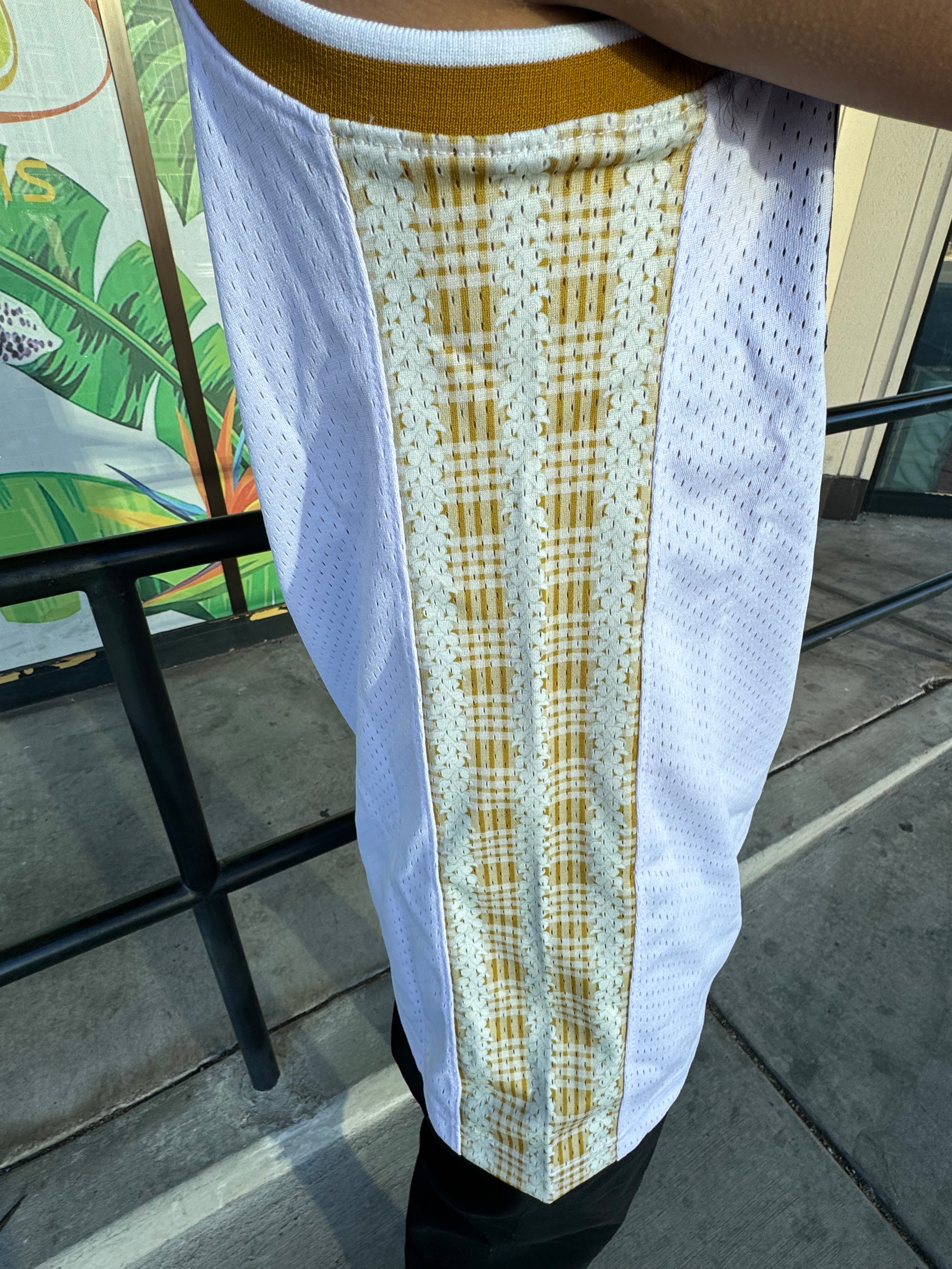 KUA BRAND - Hawaii Basketball Jersey Script Basketball Jersey - Basketball Jersey Side