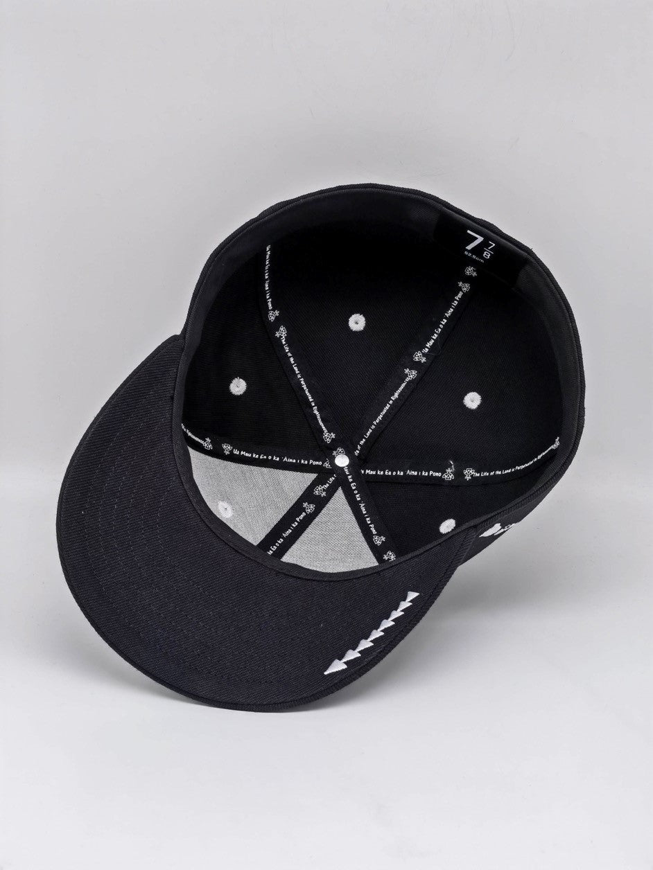 The Logo Fitted Hat - Black/White